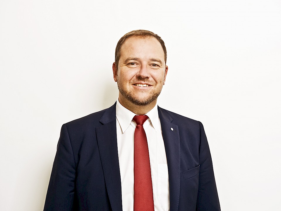 Portrait von Bürgermeister Walther Puza