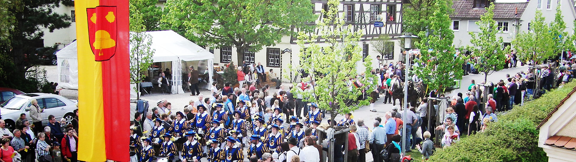 Musikanten in der Berkheimer Hauptstraße